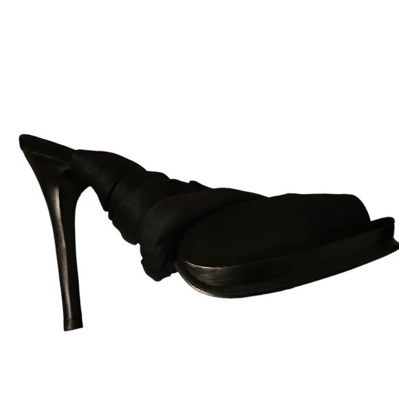 DVF Black Suede Lace Up Heels Size 7M - Picture 4 of 9